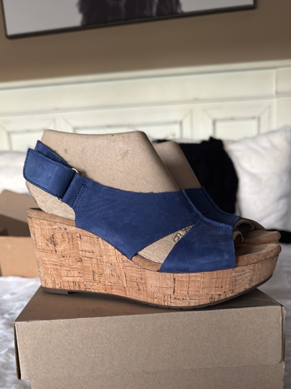 Clark’s Artisan Annadel Blue Suede Platform Sandals -size 7.5 - Picture 6 of 6